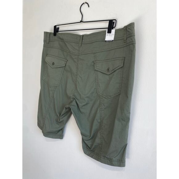 New with Tags Women's Olive Green Bermuda Shorts - Picture 6 of 13